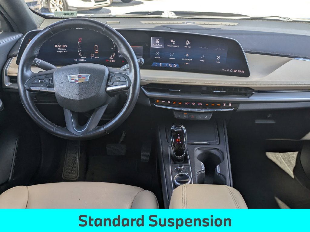Used 2024 Cadillac XT4 Luxury w/ Cold Weather Package FWD image 26