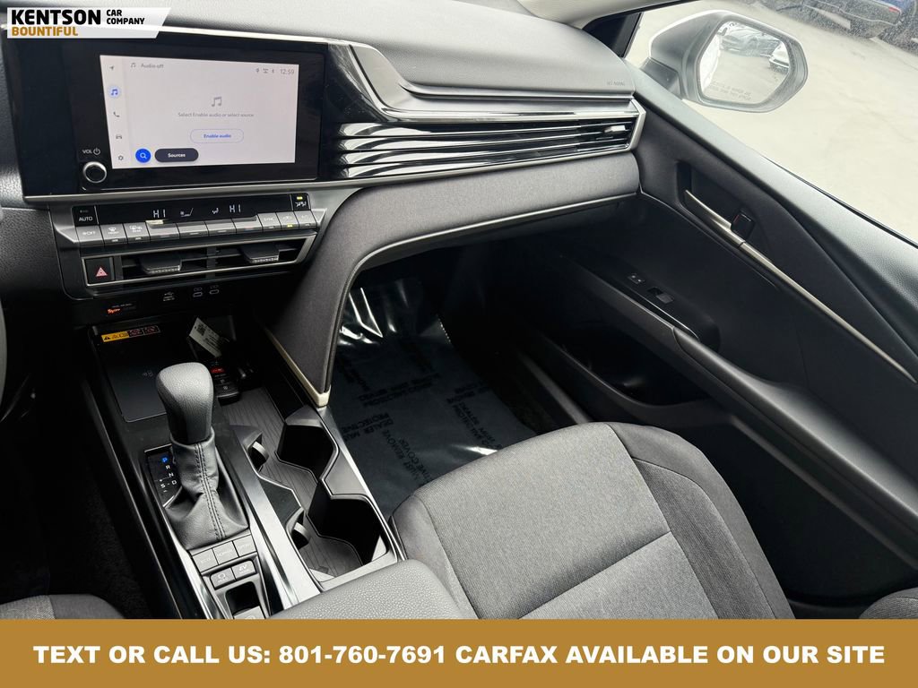 Used 2026 Toyota Camry LE image 25