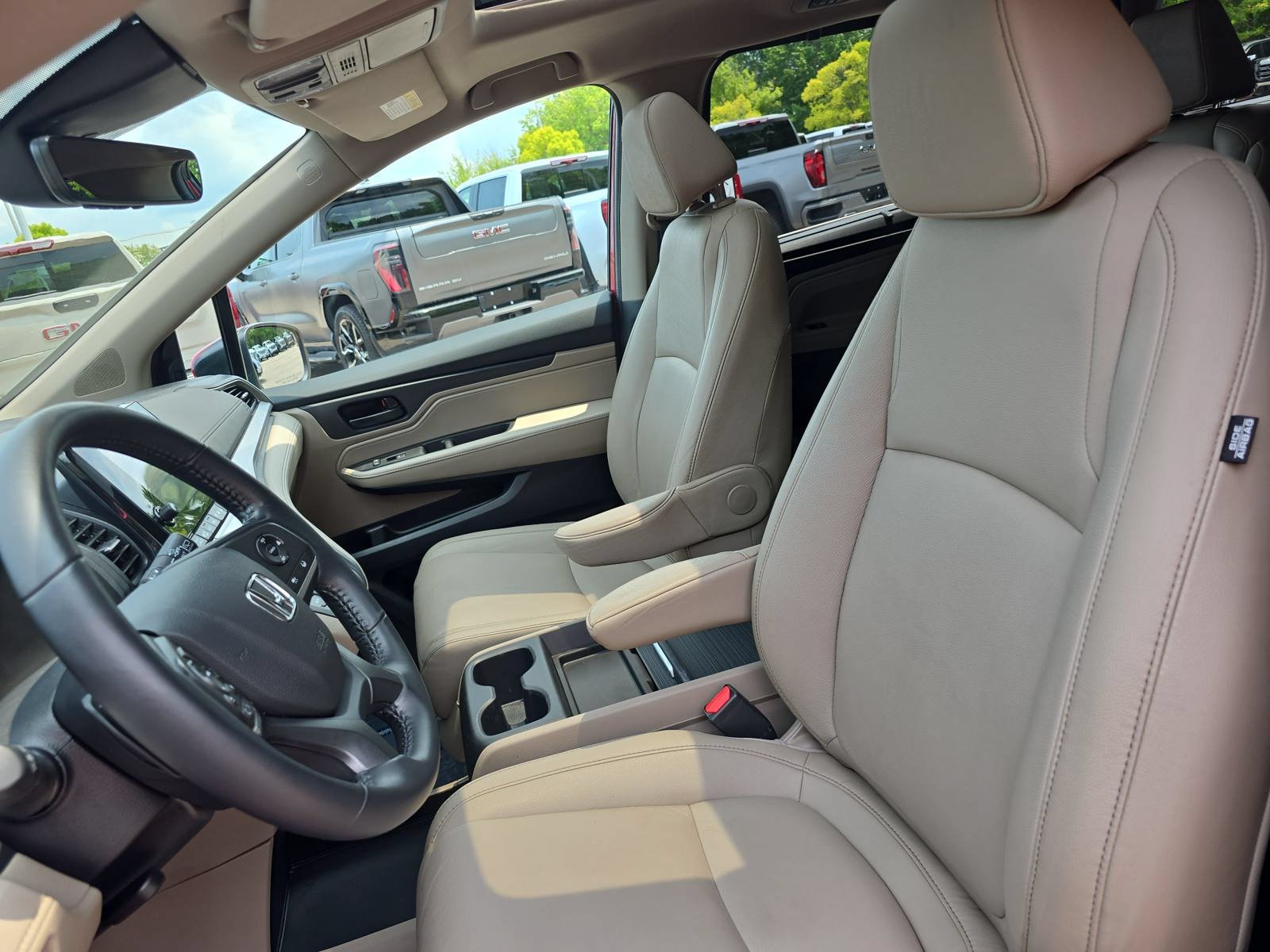 Used 2022 Honda Odyssey EX-L image 16