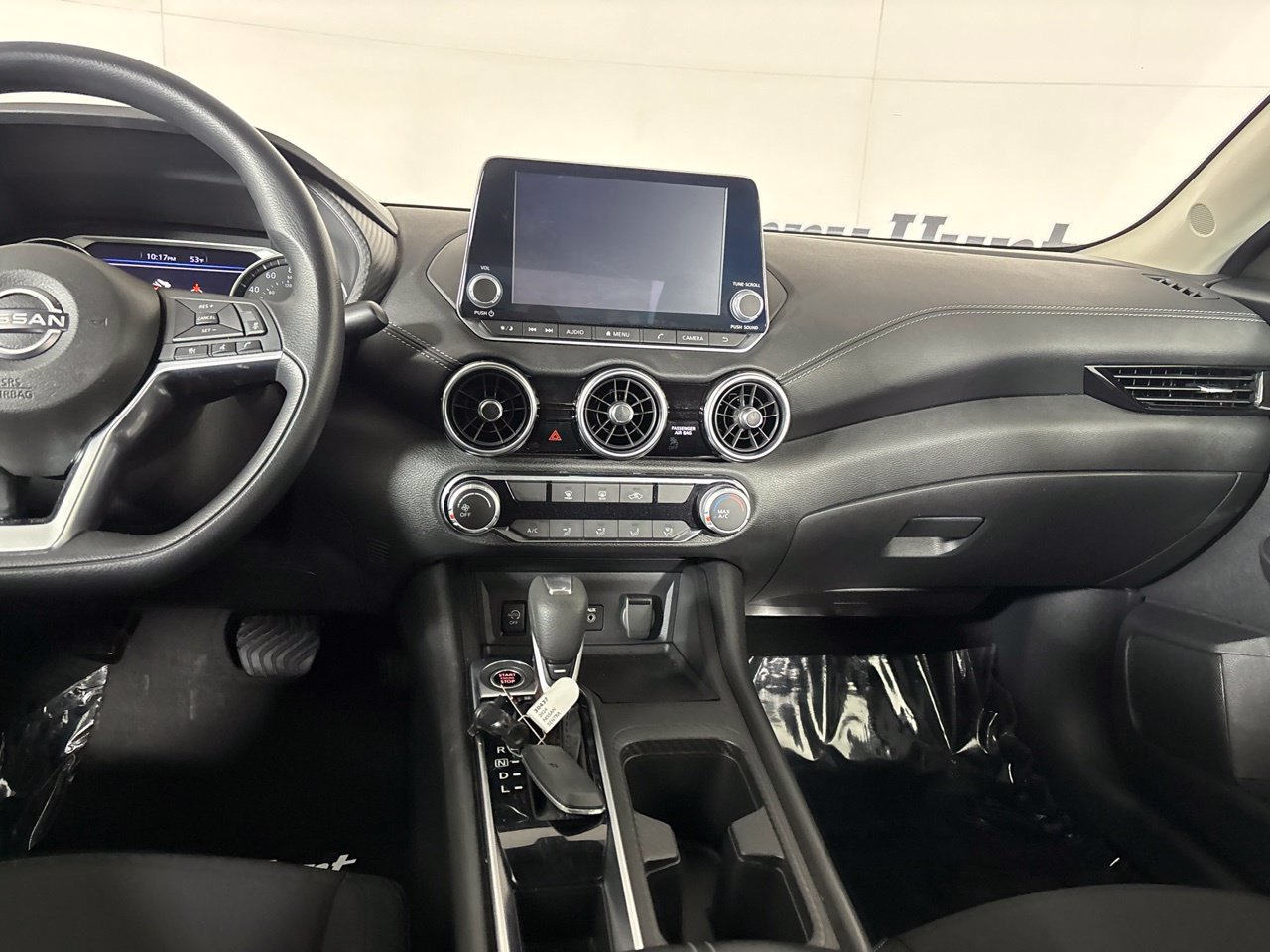 Used 2024 Nissan Sentra SV FWD image 24