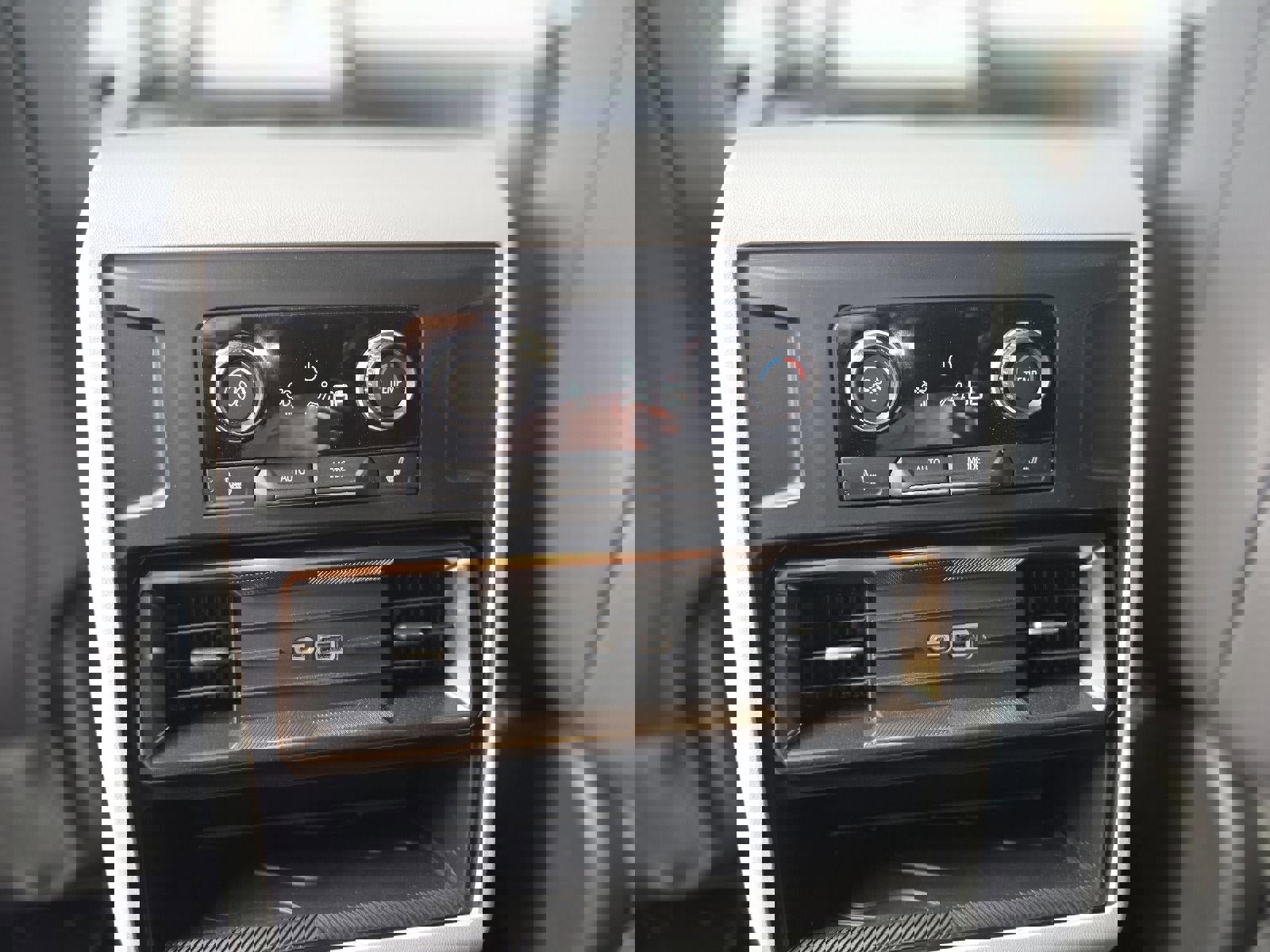 New 2025 GMC Hummer EV 2X image 49