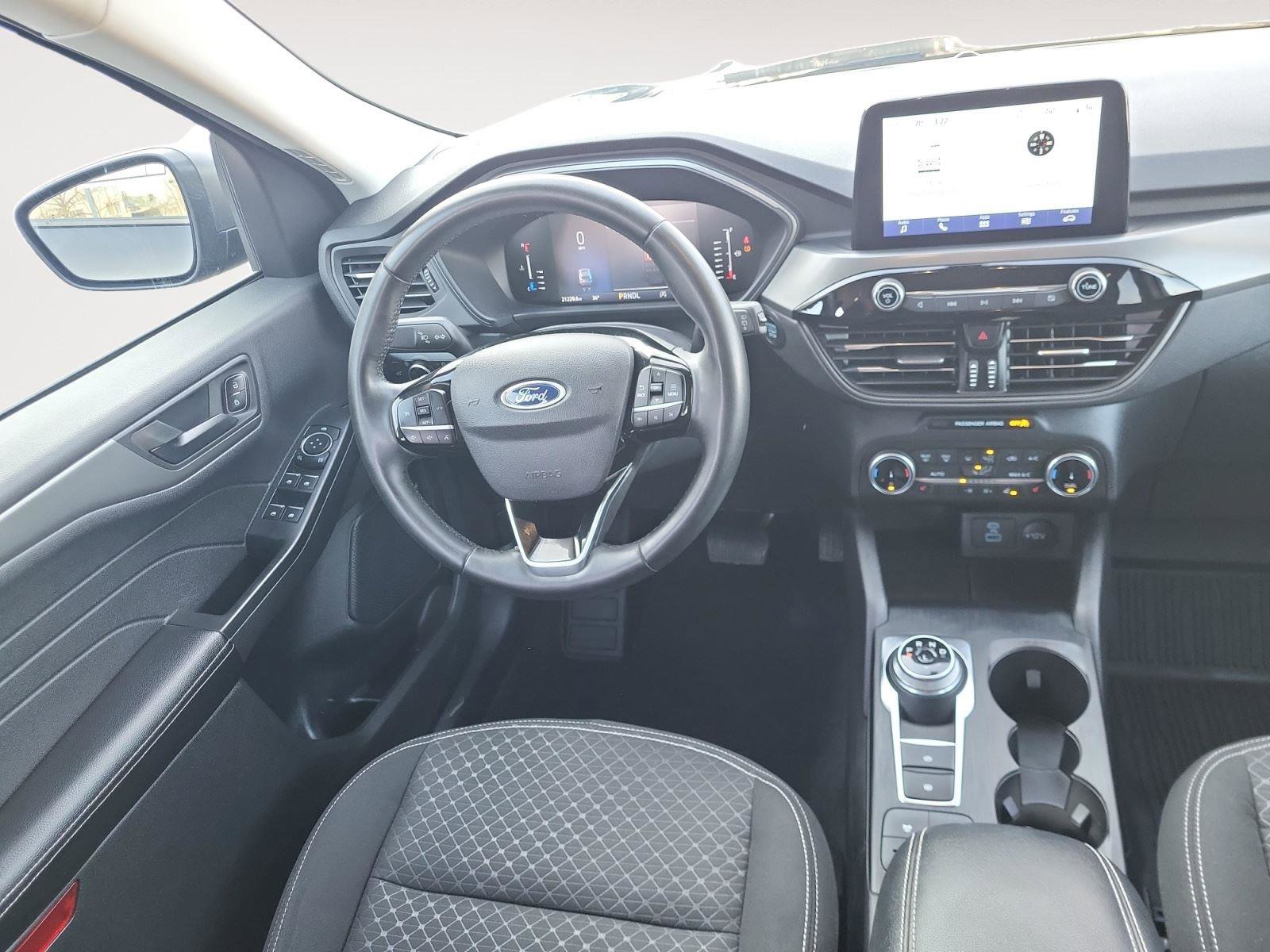 Used 2023 Ford Escape Active image 11