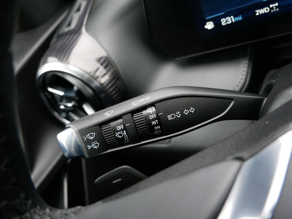 Used 2025 Chevrolet Equinox LT image 24