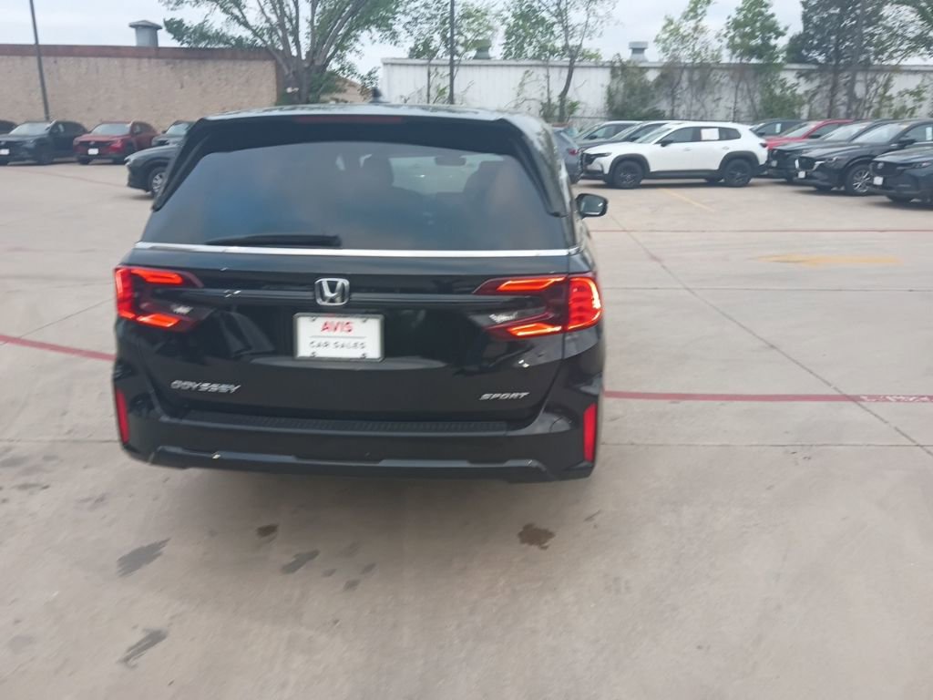 Used 2025 Honda Odyssey Sport-L image 11