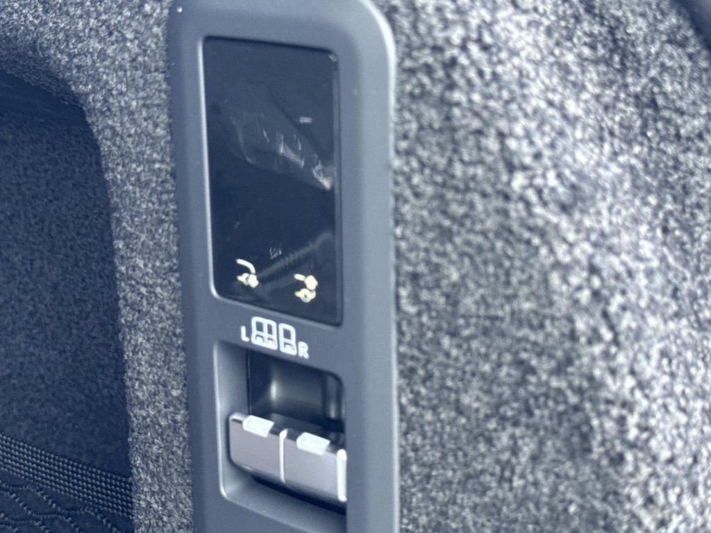 New 2026 Land Rover Range Rover SE AWD/4WD image 7