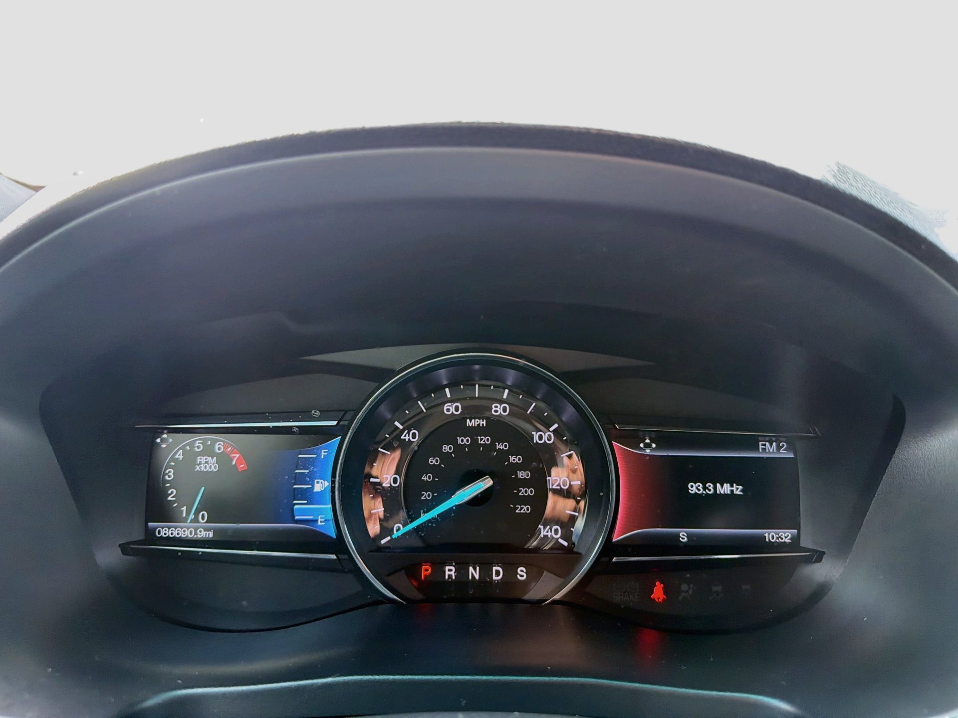 Used 2016 Ford Explorer XLT w/ Equipment Group 202A FWD image 15