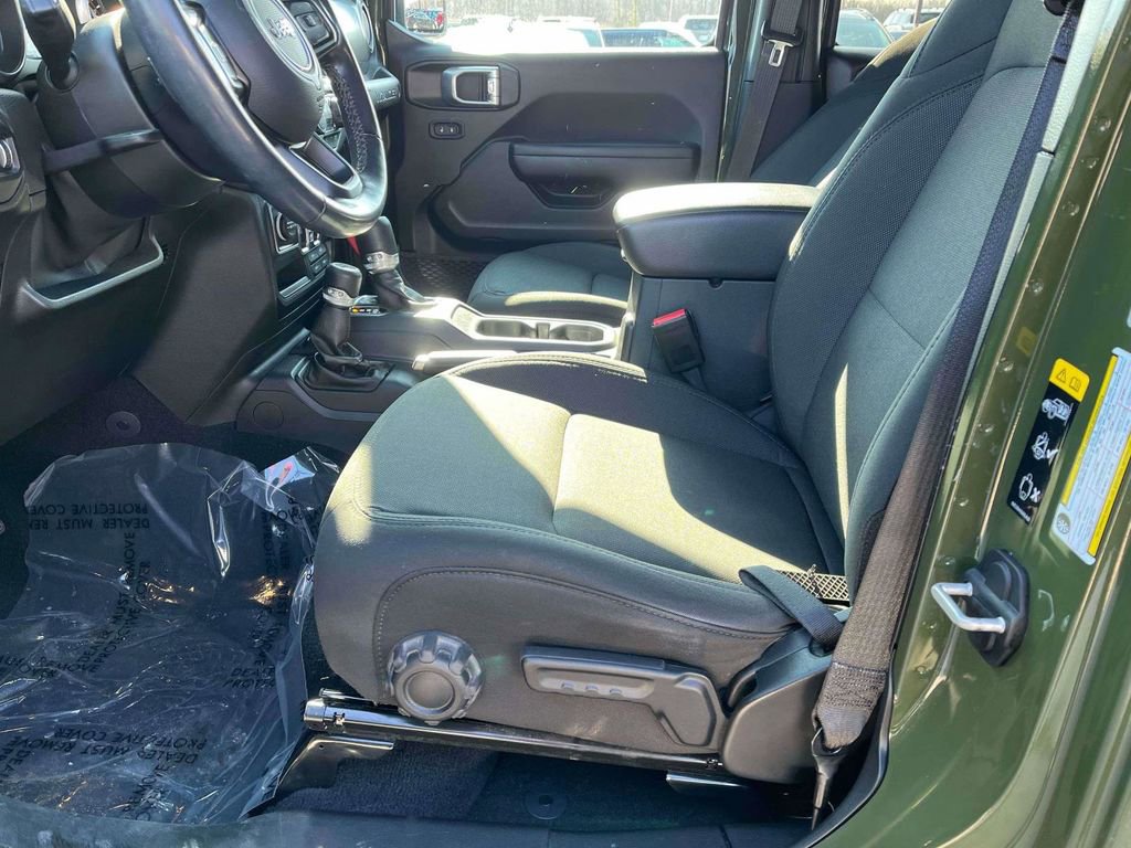 Used 2021 Jeep Wrangler Unlimited Sport image 15