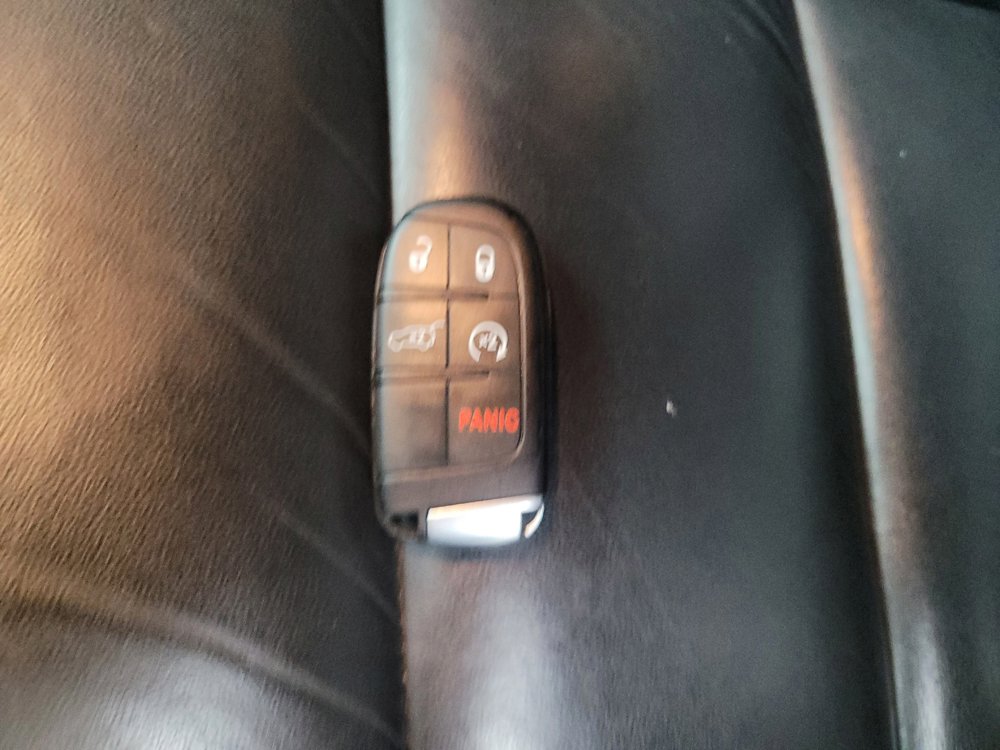 Used 2020 Jeep Grand Cherokee Limited RWD image 32