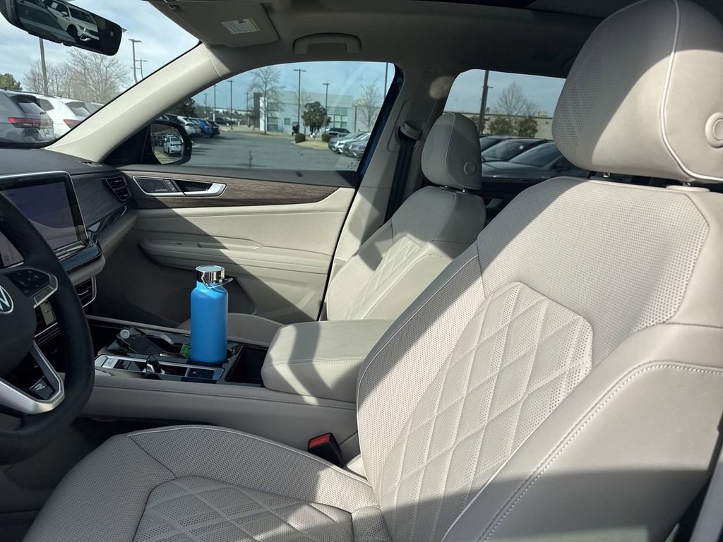 New 2025 Volkswagen Atlas SEL Premium R-Line image 10