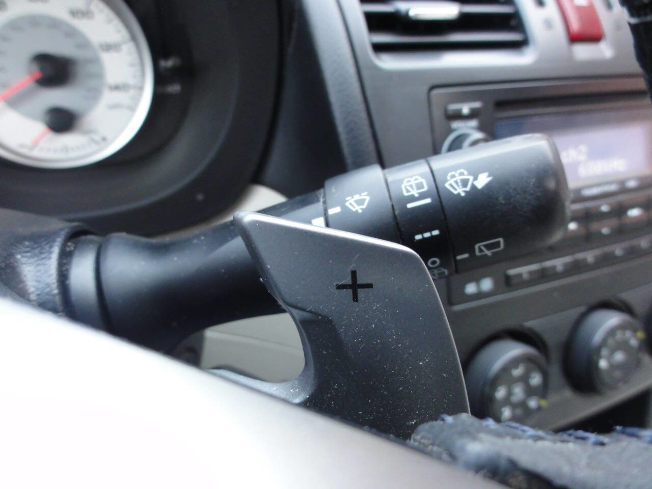 Used 2014 Subaru Impreza 2.0i Premium image 24