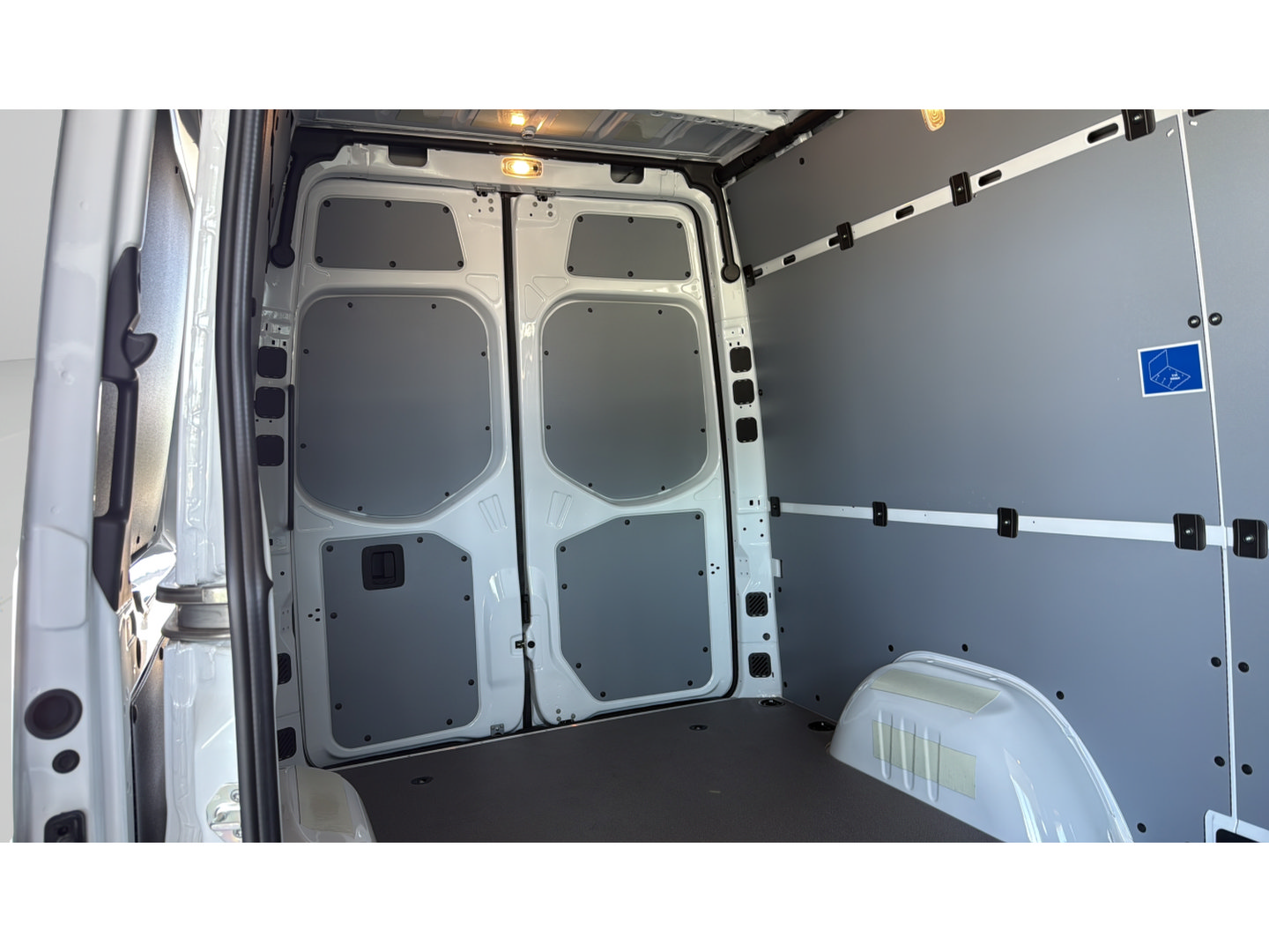 New 2026 Mercedes-Benz Sprinter 2500 image 14