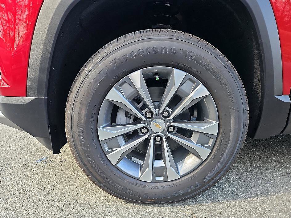 New 2026 Chevrolet Equinox LT image 8