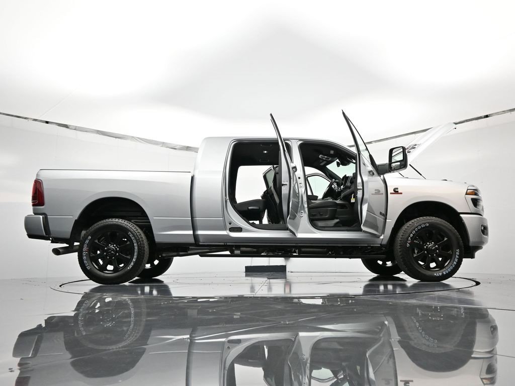 New 2026 RAM 2500 Laramie AWD/4WD image 53