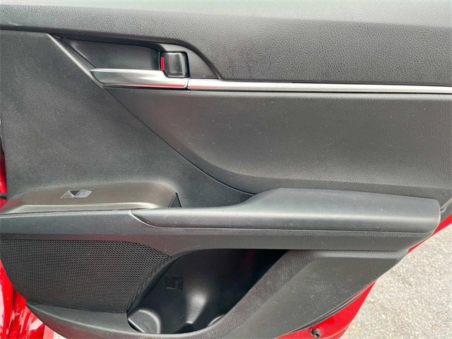 Used 2023 Toyota Camry LE image 19