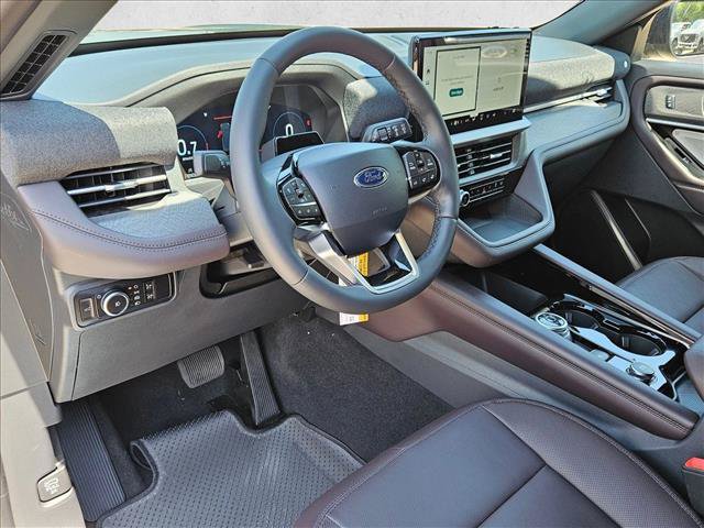 New 2026 Ford Explorer Platinum RWD image 3