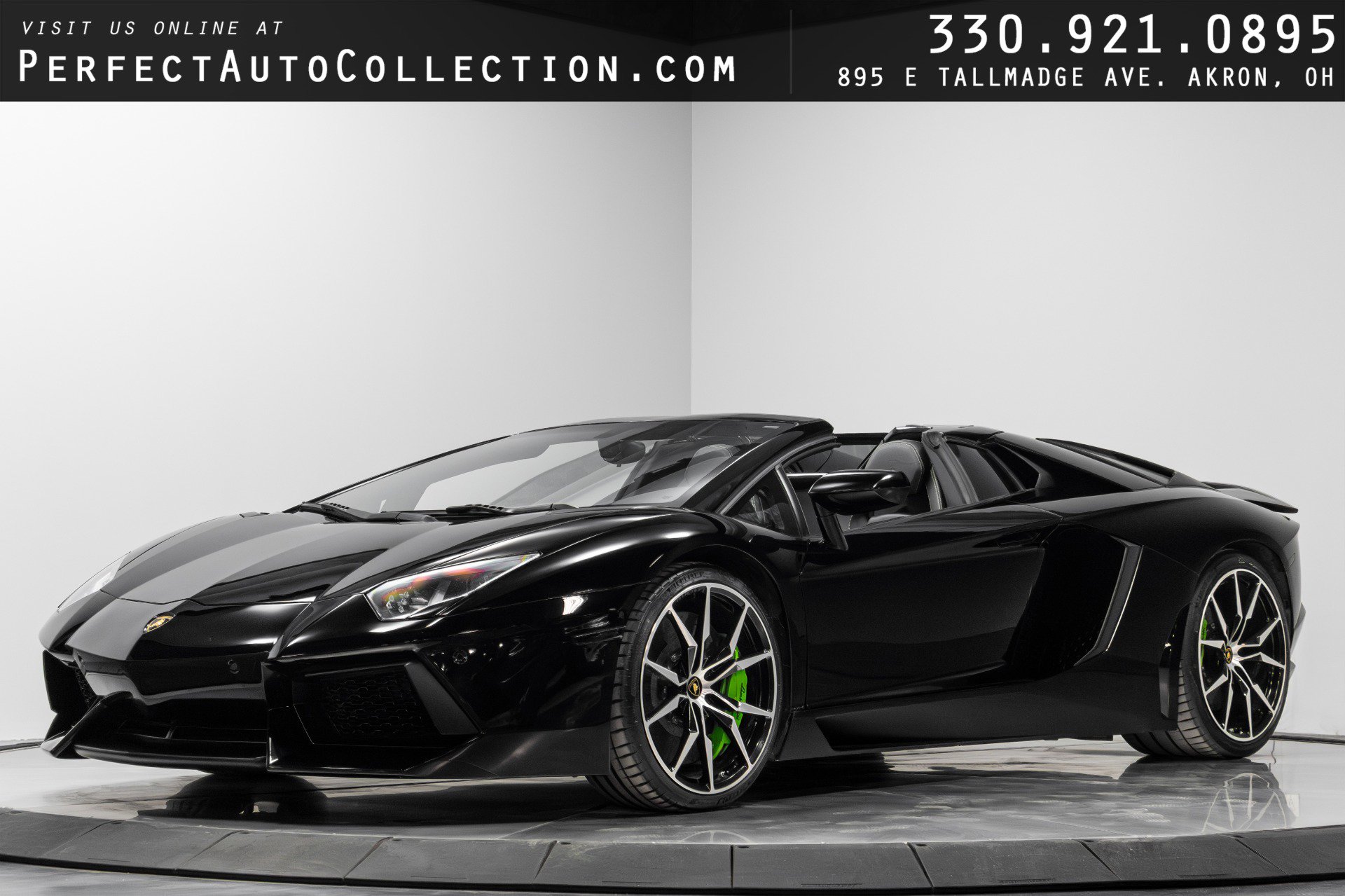 Used 2015 Lamborghini Aventador LP 700-4 image 1