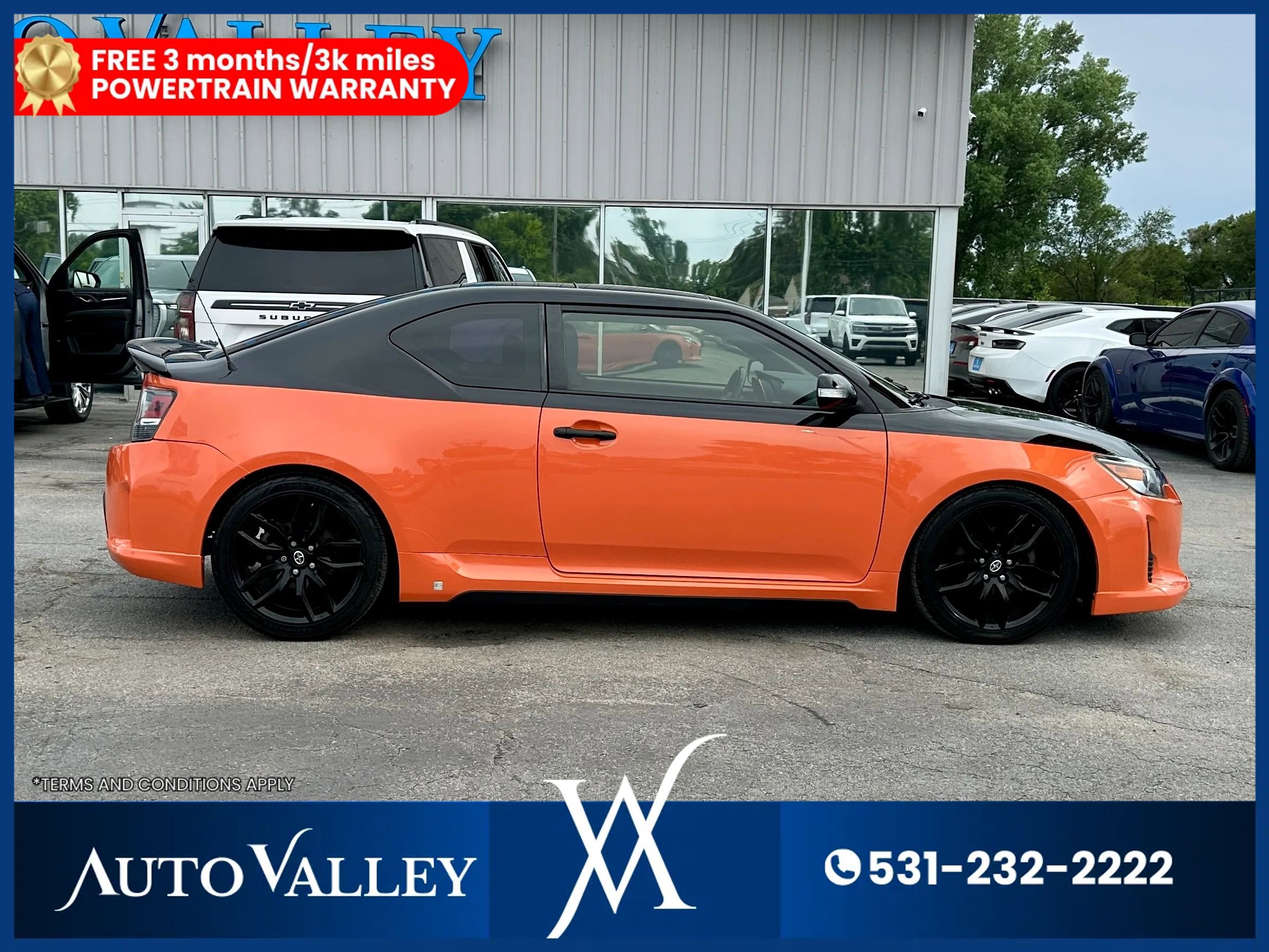 Used 2015 Scion tC FWD image 8