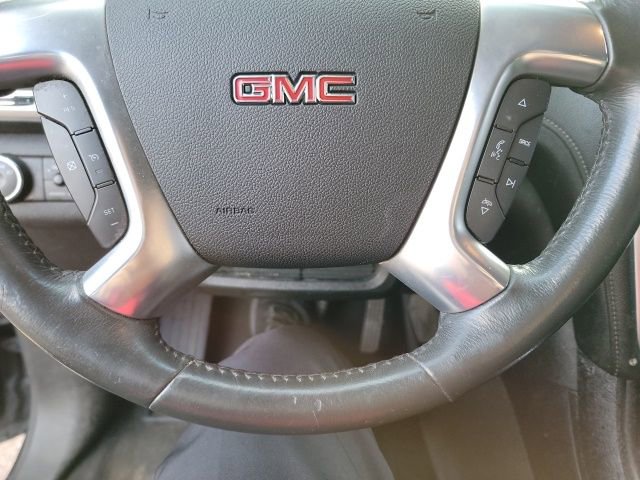 Used 2015 GMC Acadia SLE image 15