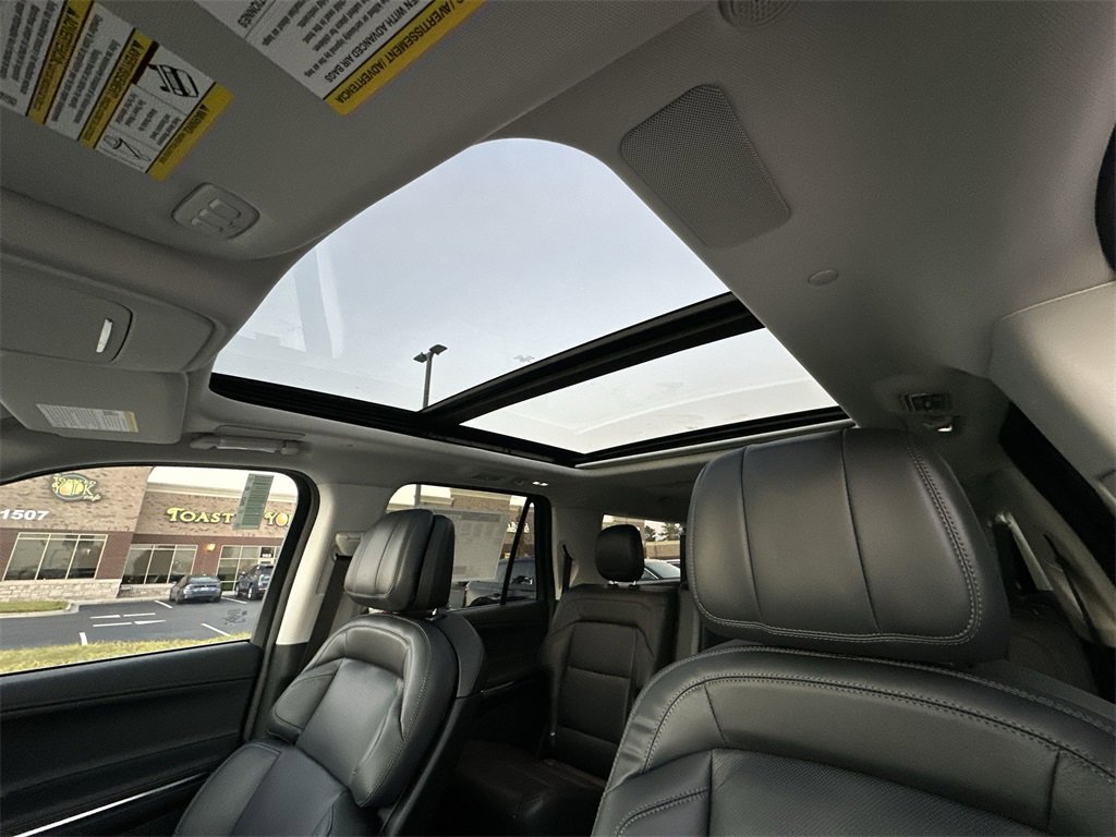 New 2025 Lincoln Navigator L Reserve image 22