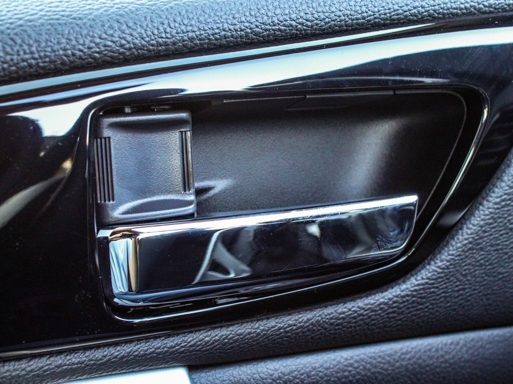 New 2026 Mitsubishi Eclipse Cross SEL image 9