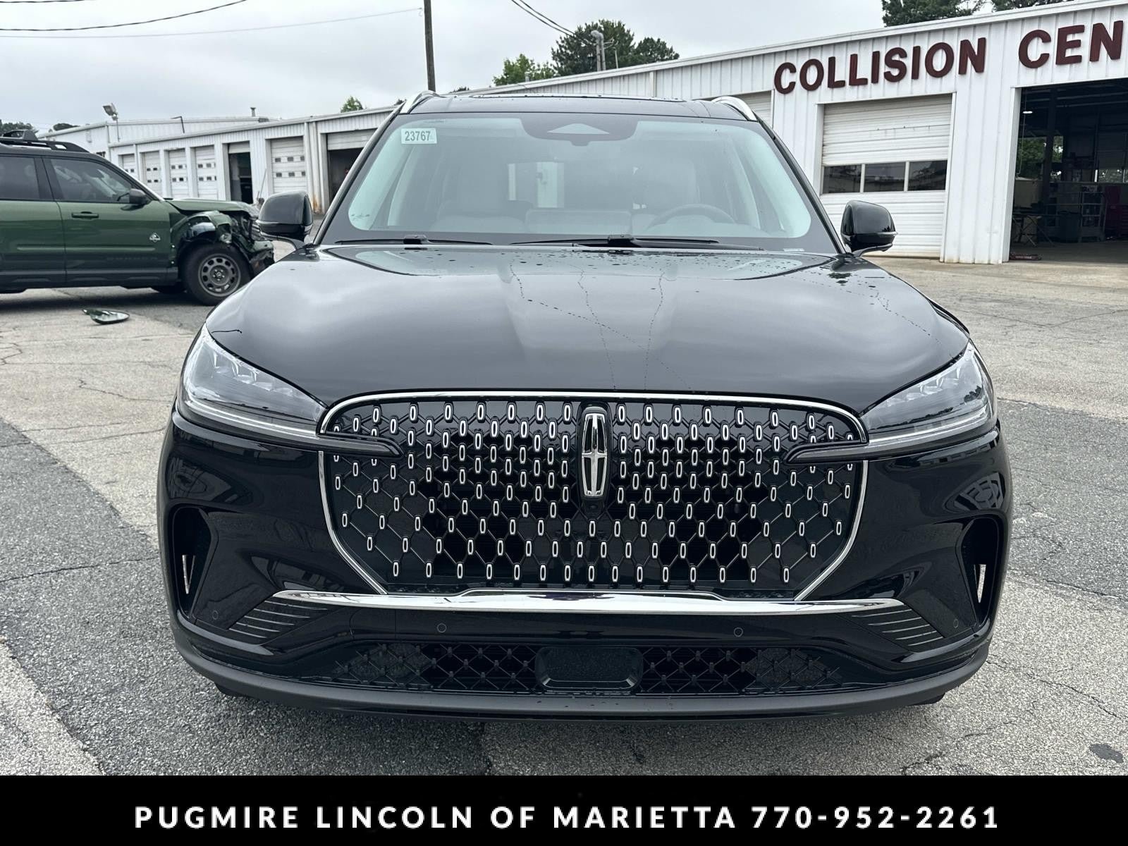 New 2026 Lincoln Aviator 2WD image 2