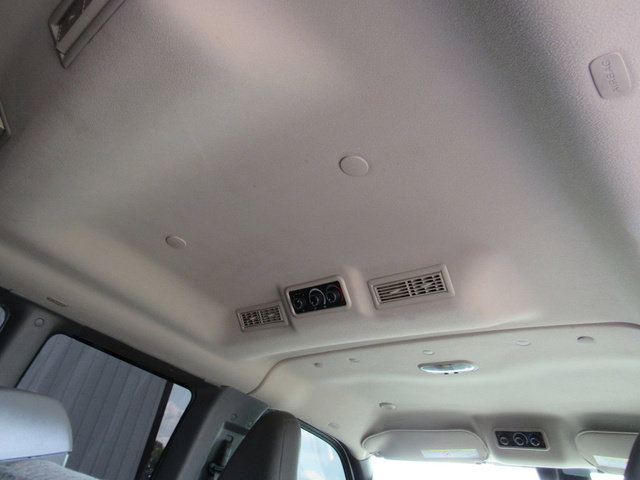 Used 2020 Chevrolet Express 2500 LT w/ LT Preferred Equipment Group RWD image 20