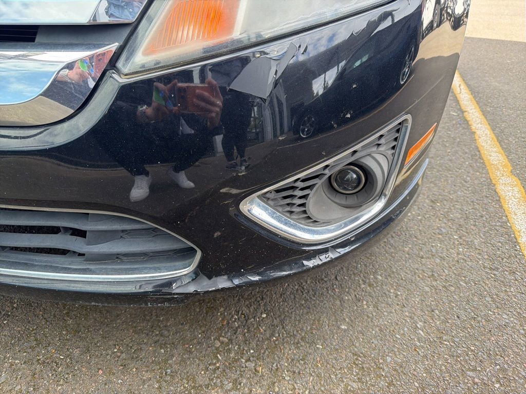 Used 2012 Ford Fusion SE FWD image 2