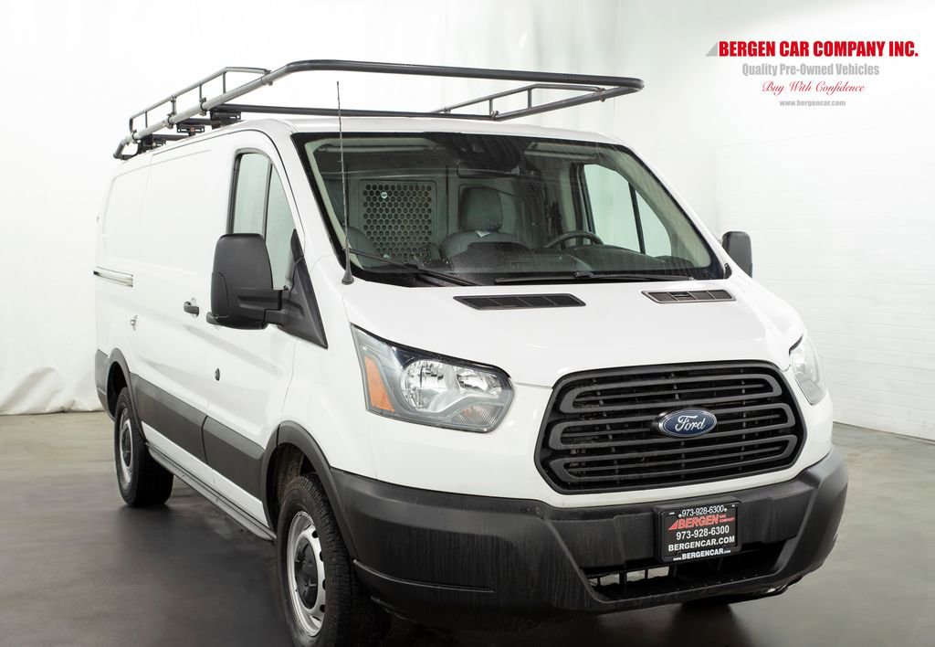 Used 2019 Ford Transit 250 130 Low Roof RWD image 1