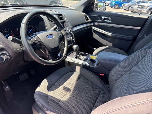 Used 2019 Ford Explorer XLT image 9