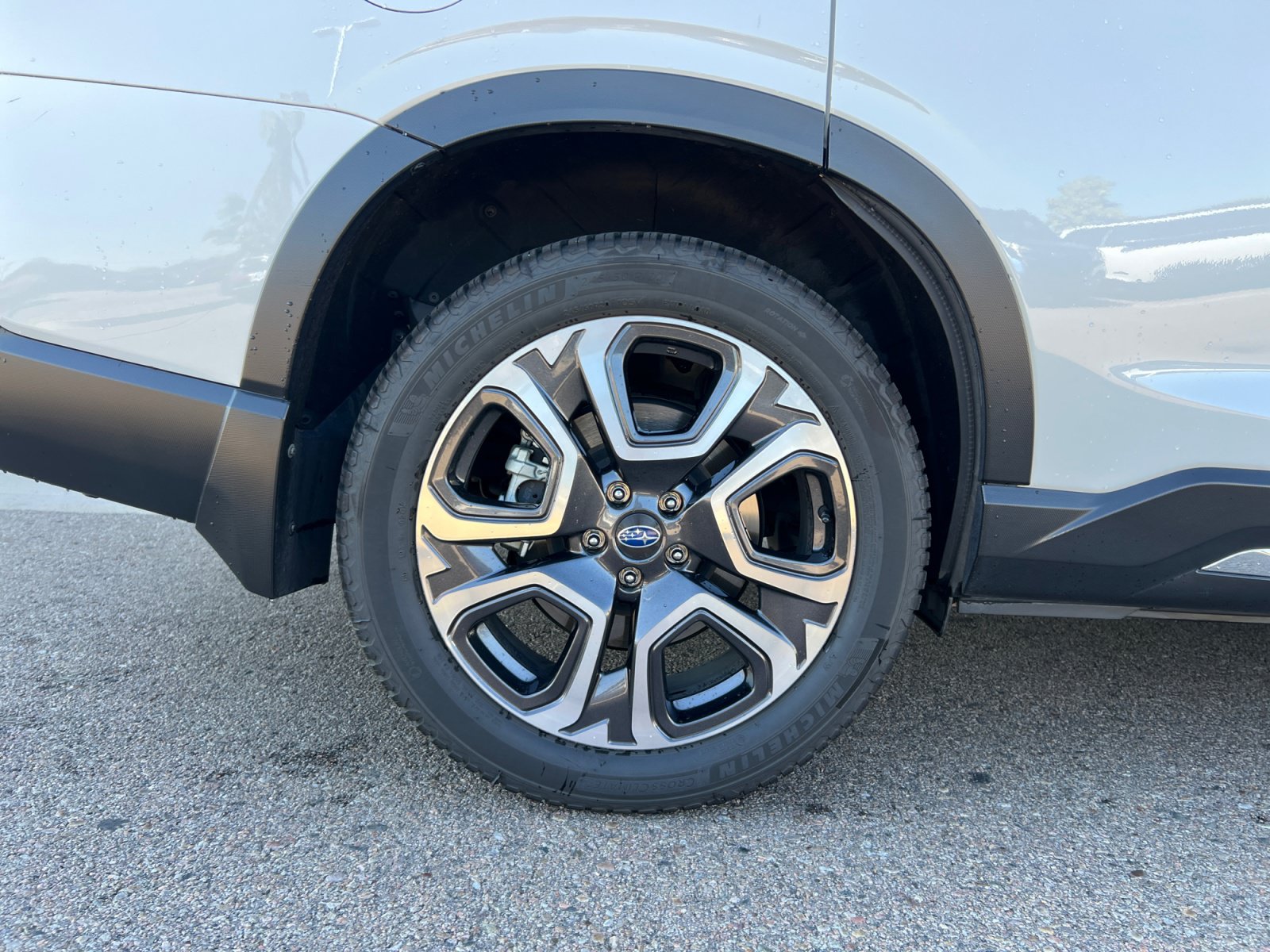 Used 2023 Subaru Ascent Limited AWD/4WD image 24
