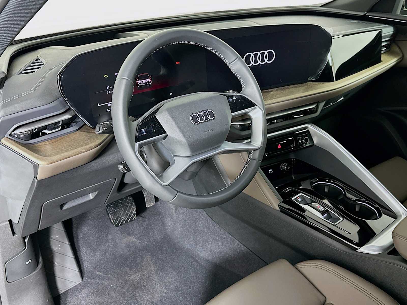 New 2025 Audi Q5 Premium Plus AWD/4WD image 9