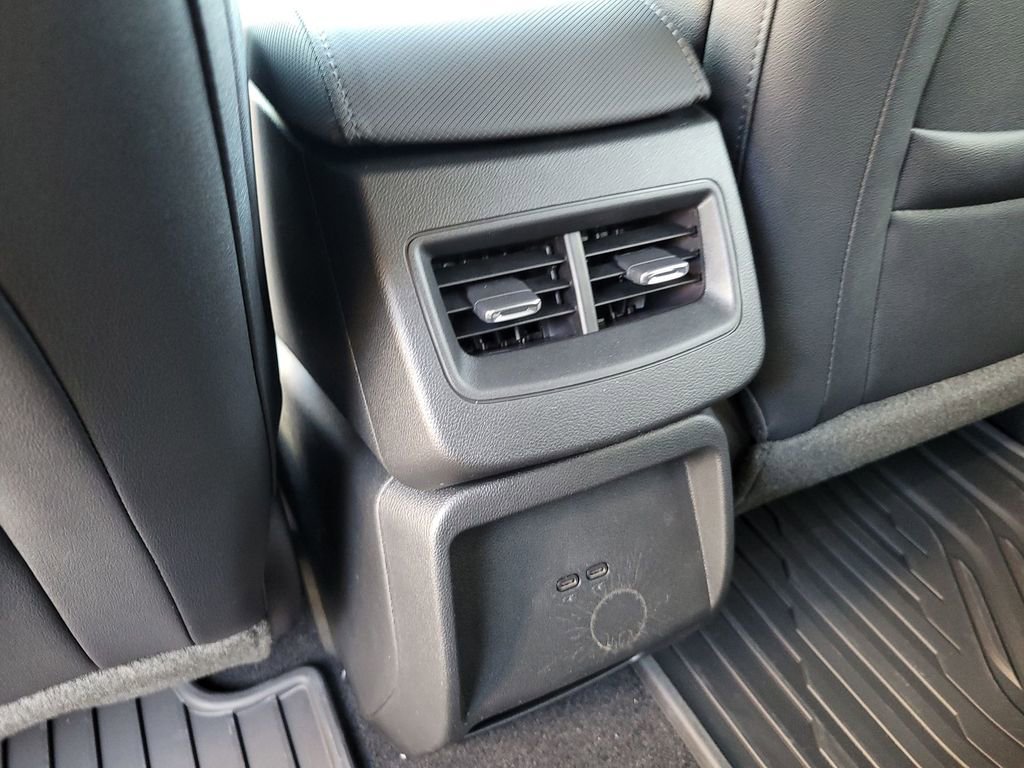 New 2026 Chevrolet Equinox EV LT image 20