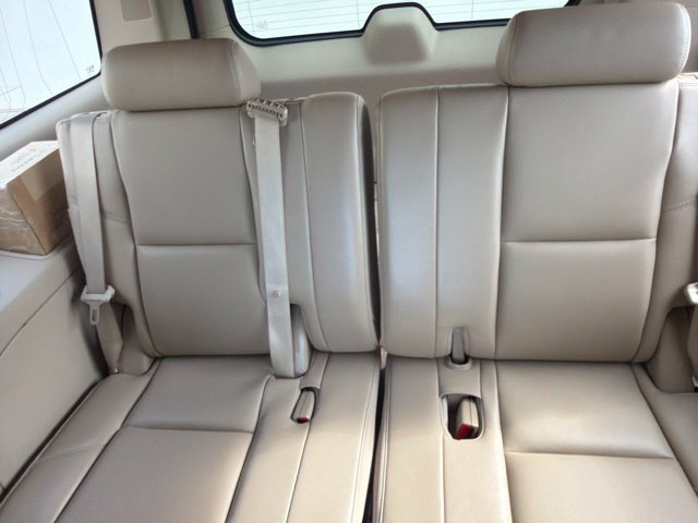 Used 2012 Chevrolet Suburban LTZ AWD/4WD image 17