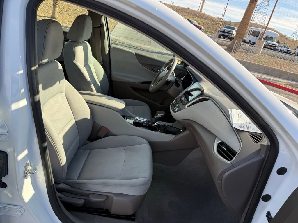 Used 2024 Chevrolet Malibu LT image 13