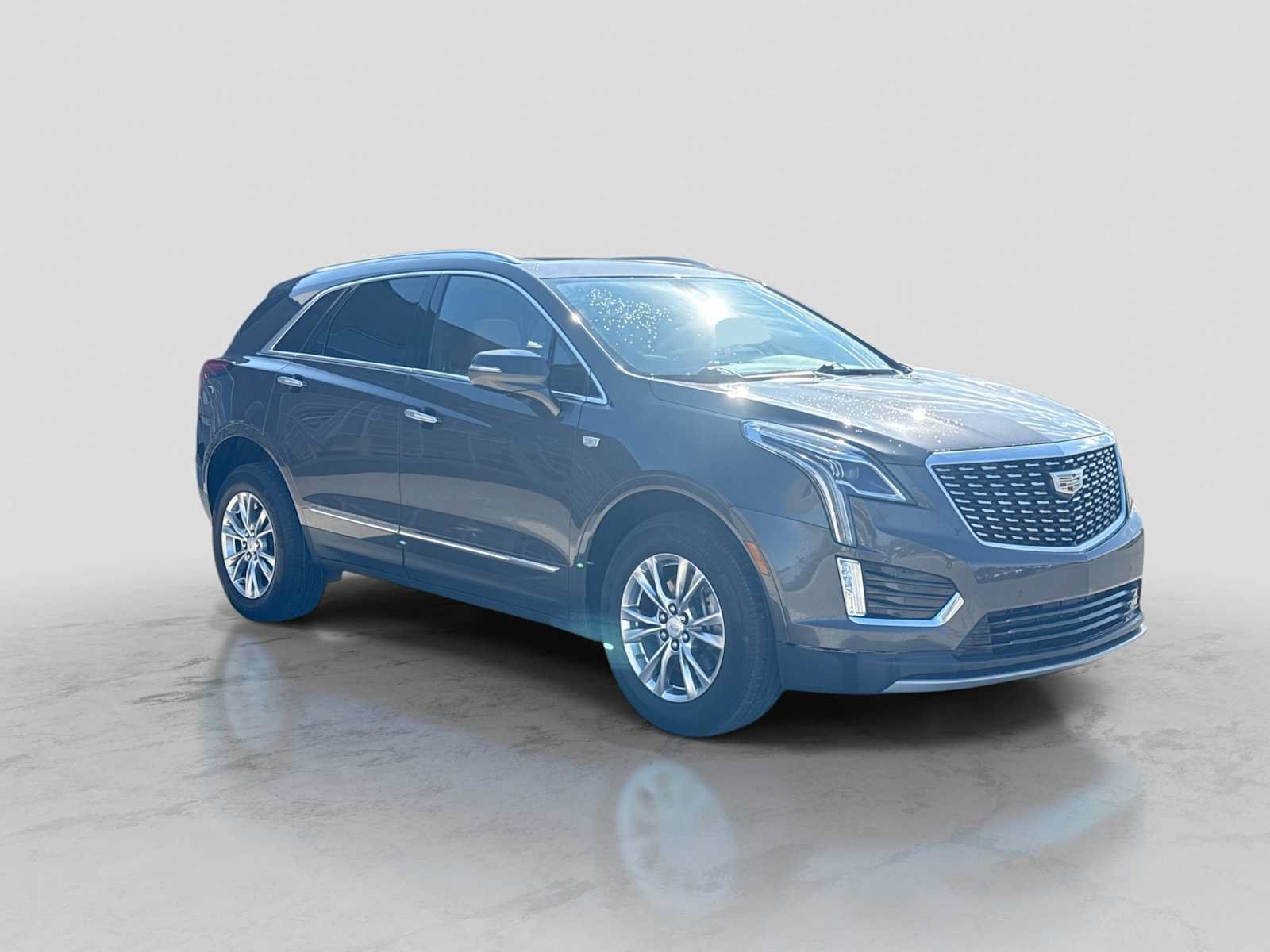 Used 2020 Cadillac XT5 Premium Luxury w/ LPO, Floor Liner Package AWD/4WD image 7