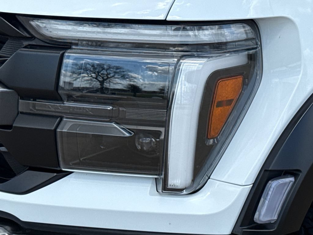 Used 2024 Ford F150 Raptor AWD/4WD image 4