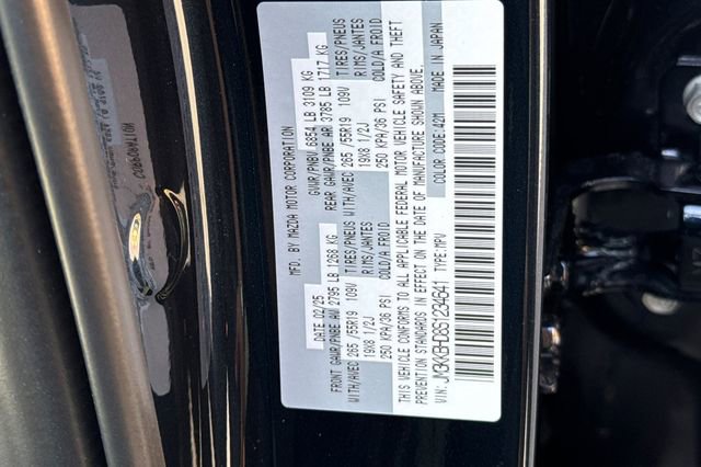 New 2025 MAZDA CX-90 3.3 Turbo w/ Preferred Package image 36