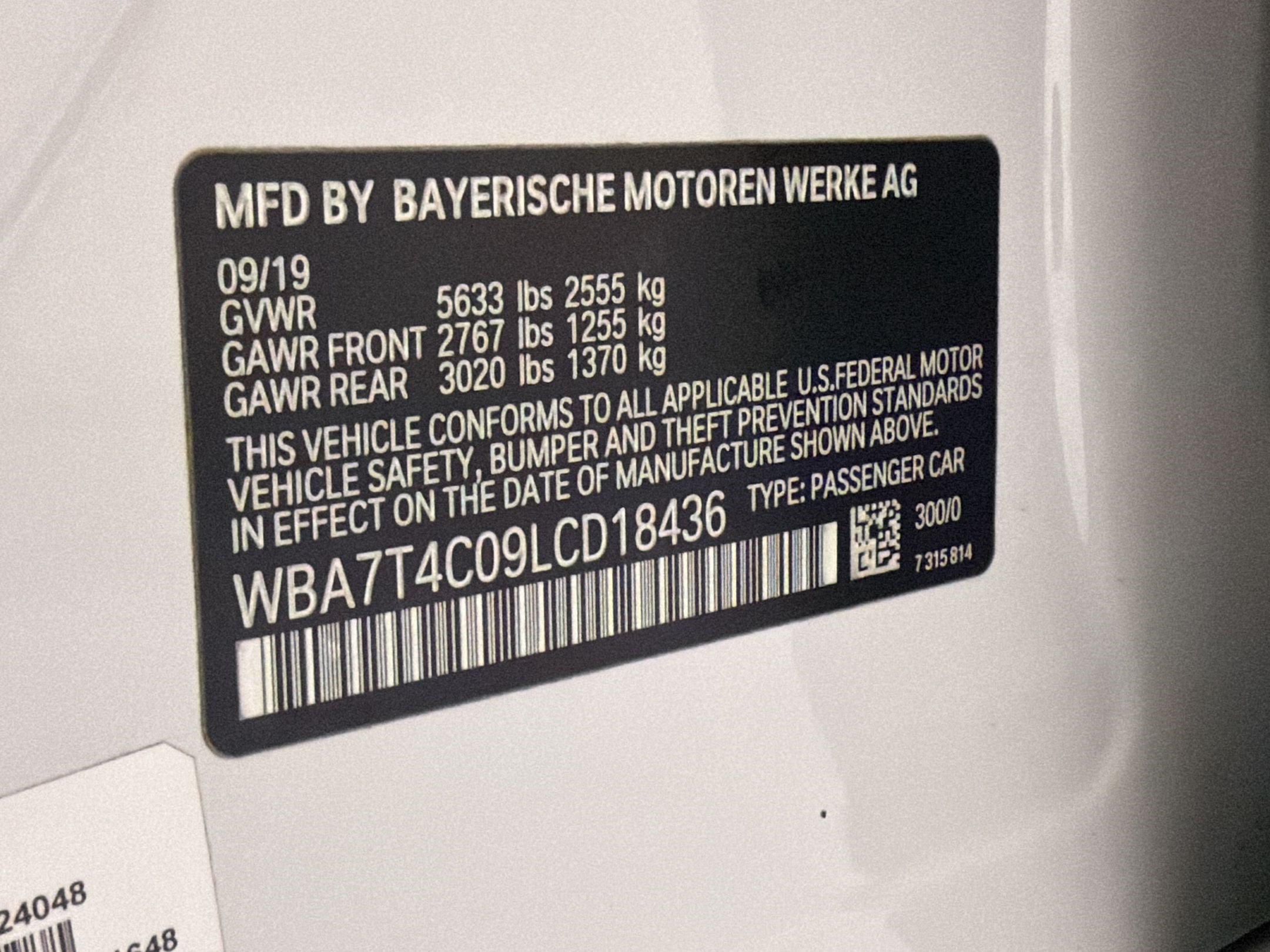 Used 2020 BMW 740i xDrive w/ M Sport Package AWD/4WD image 33
