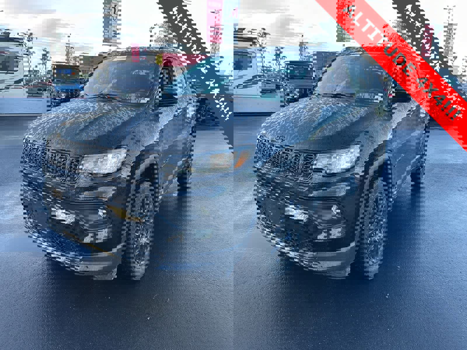 Used 2023 Jeep Compass Altitude