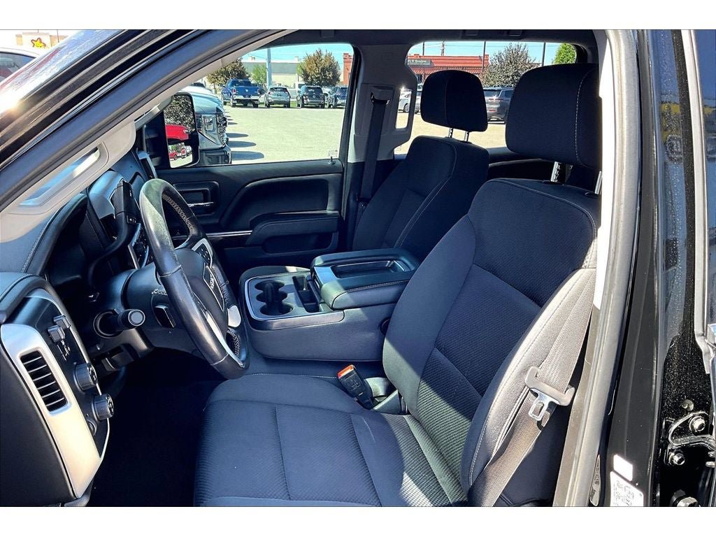 Used 2019 GMC Sierra 2500 SLE w/ SLE Preferred Package AWD/4WD image 27