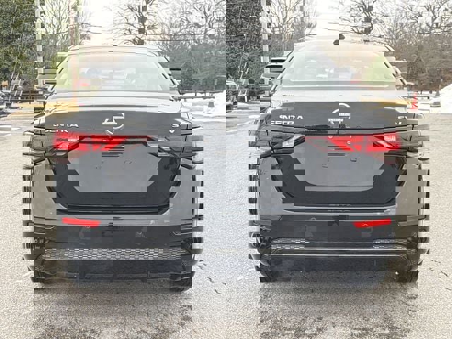 Used 2024 Nissan Sentra SV image 4