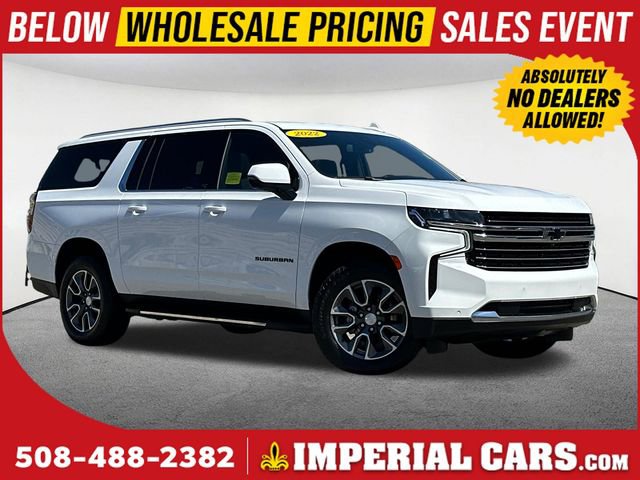Used 2022 Chevrolet Suburban LT w/ LT Signature Plus Package AWD/4WD image 1