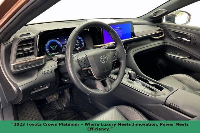 Used 2023 Toyota Crown Platinum image 14