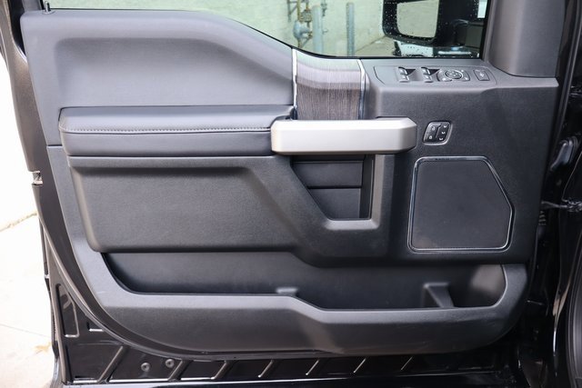 Used 2021 Ford F350 Lariat image 23