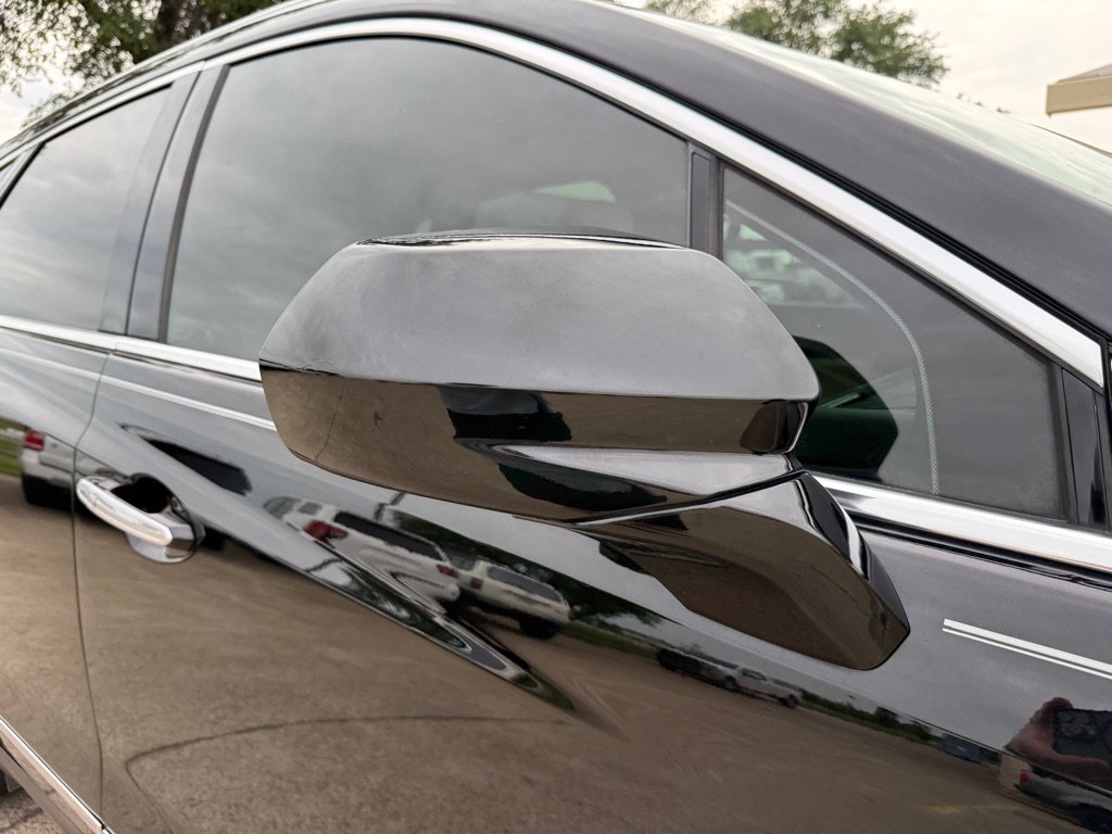 Used 2018 Cadillac XT5 FWD image 11