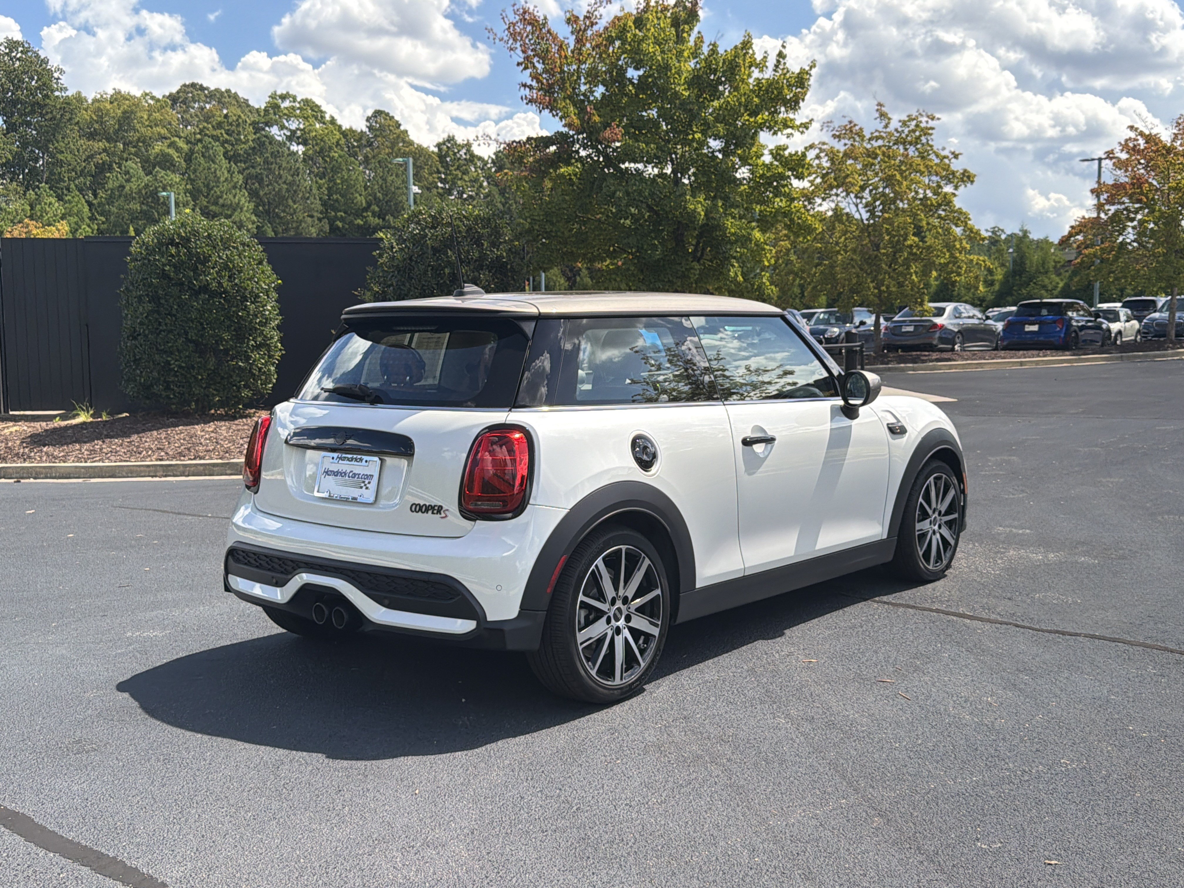 Certified 2024 MINI Cooper S w/ Signature Upholstery Package FWD image 3