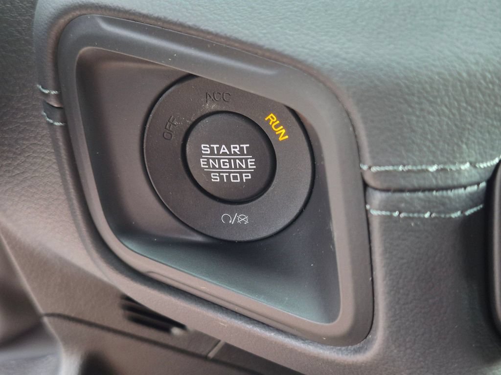 New 2026 Jeep Wrangler Unlimited Sahara AWD/4WD image 21