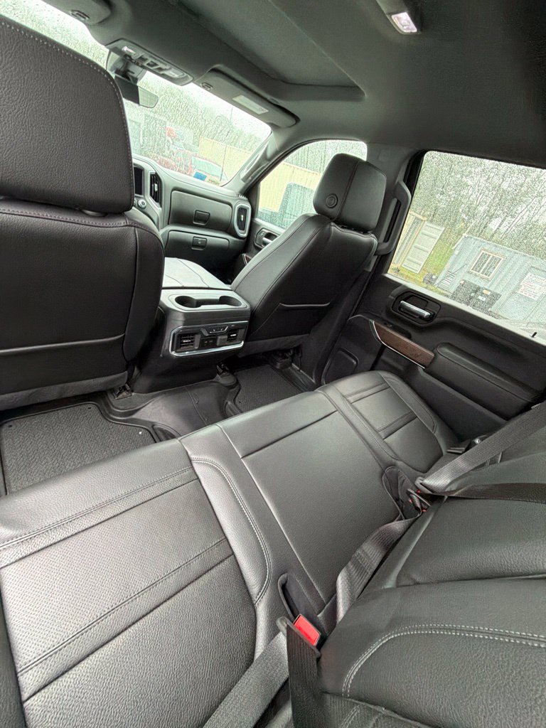Used 2023 GMC Sierra 3500 Denali w/ Denali Black Diamond Edition AWD/4WD image 20