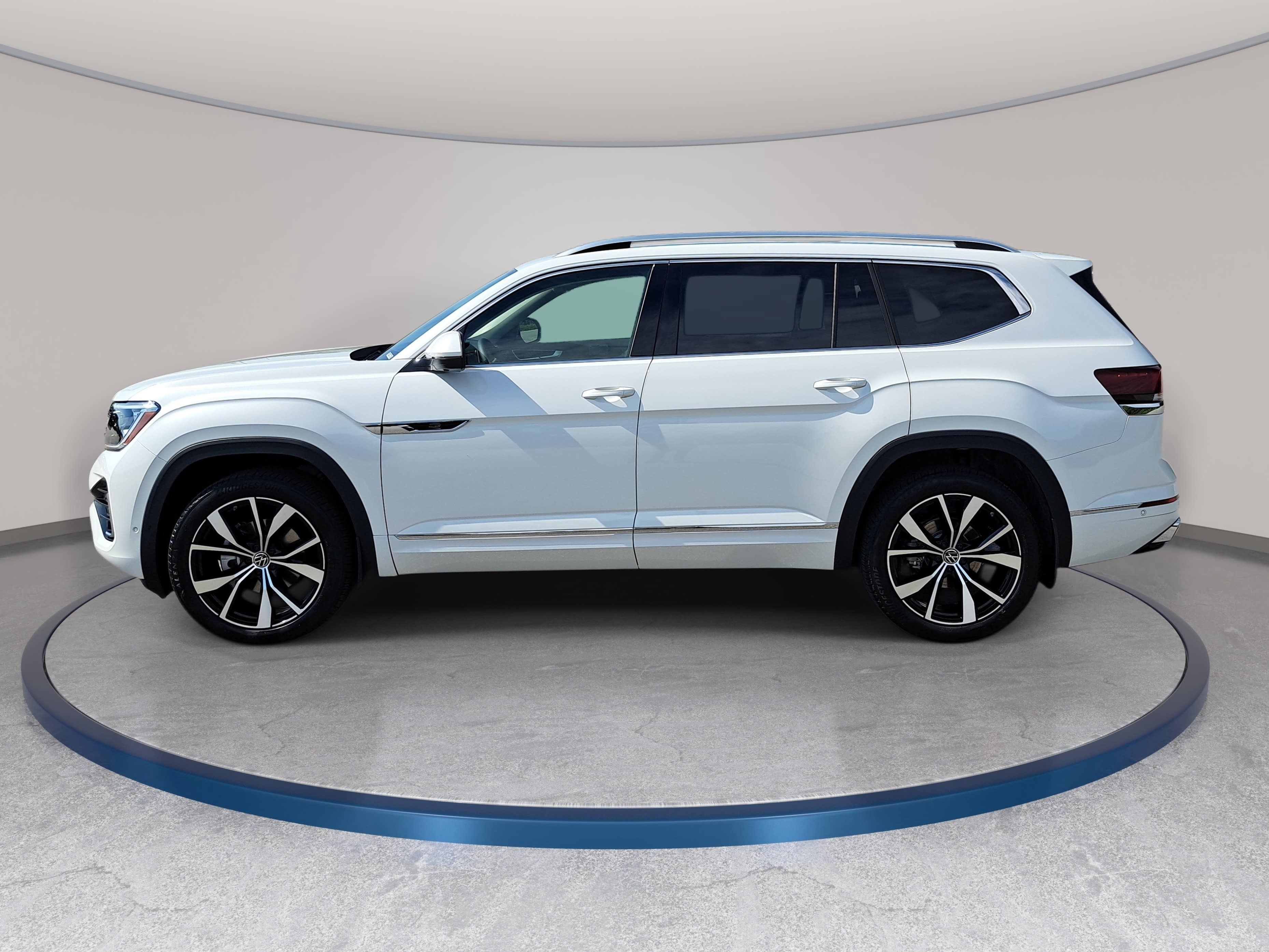 New 2026 Volkswagen Atlas SEL Premium R-Line AWD/4WD image 8