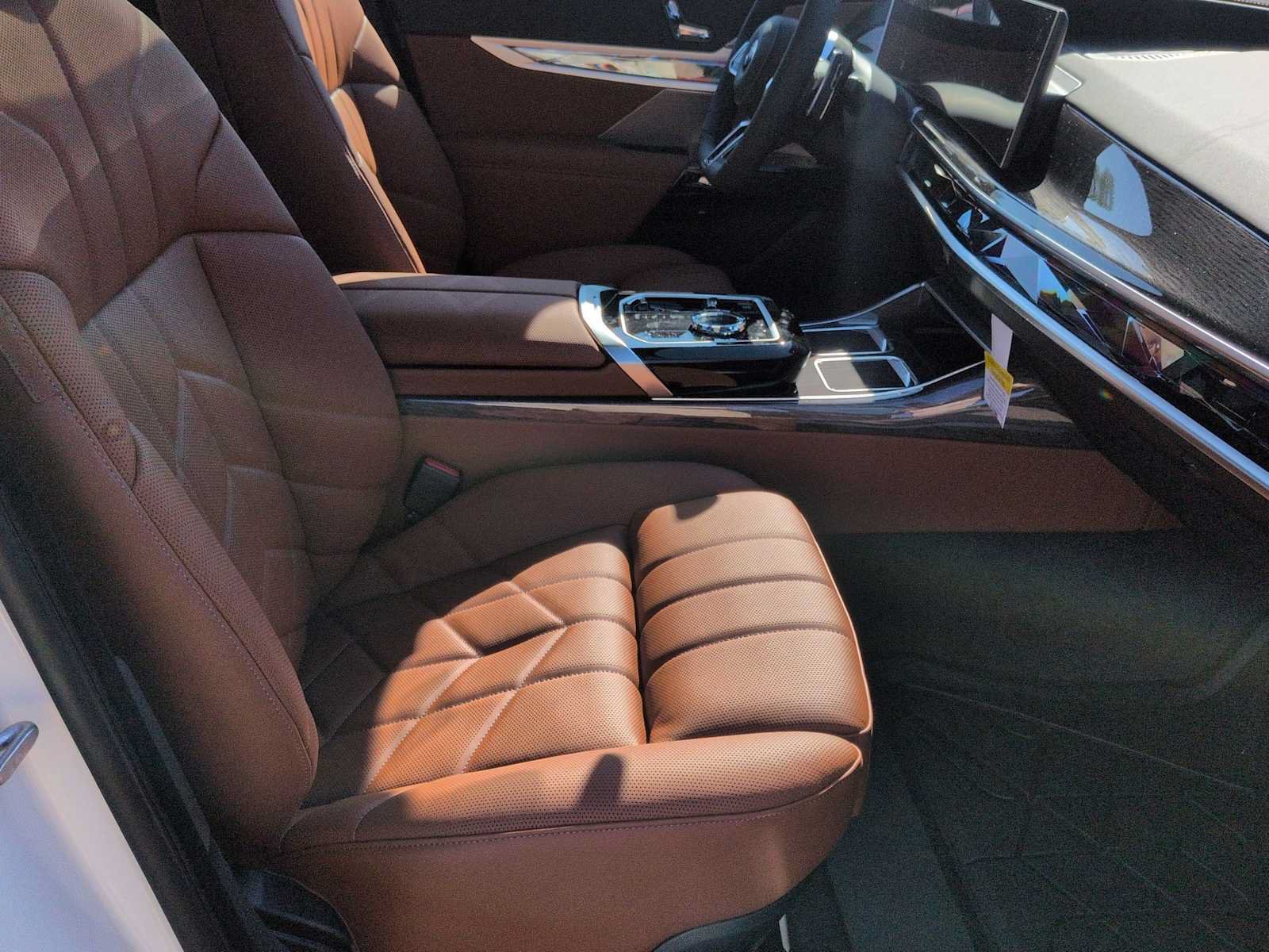 New 2026 BMW 740i xDrive AWD/4WD image 24